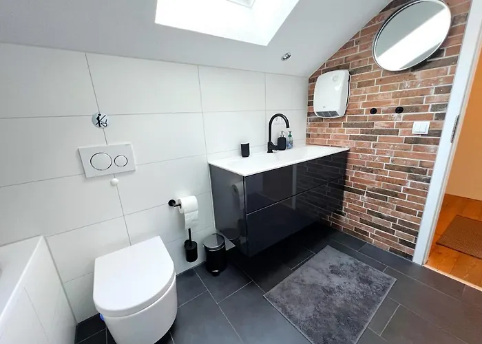 Cozy Near Center By R&l